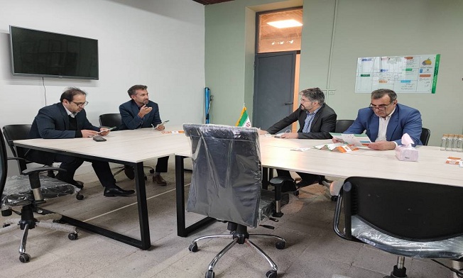 بازدید از خانه خلاق 2