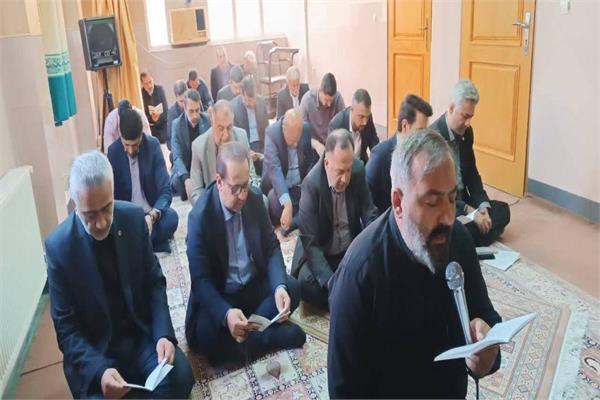 مراسم معنوی عزاداری دهه دوم ماه محرم و گرامیداشت شهدای جنگ تحمیلی ۱۲ روزه اخیر  با حضور کارکنان حوزه فاوای استان مازندران برگزار شد