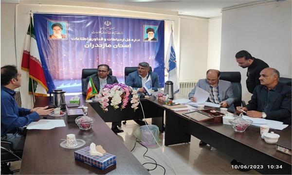 واگذاری خدمات دستگاه های اجرایی به دفاتر پیشخوان دولت زمینه ساز کاهش هزینه های غیر ضروری است