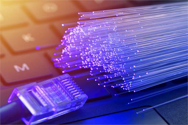 قطار توسعه فیبرنوری به بیست و یکمین شهر استان مازندران رسید
