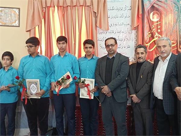 تقدیر از فعالان دانش آموزی در  حوزه اشاعه فرهنگ نورانی نماز