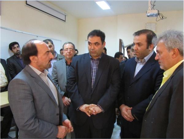 حضور وزیر محترم ارتباطات جناب آقای دکتر نامی در دانشگاه روزبهان ساری