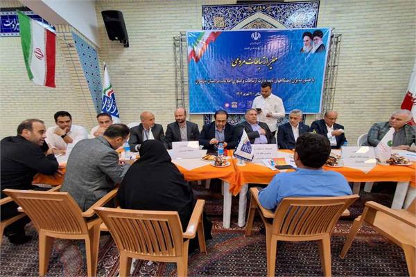 شهرستان تنکابن میزبان مدیران حوزه ارتباطات/ رسیدگی به 20 مطالبه و درخواست مردمی در میز خدمت
