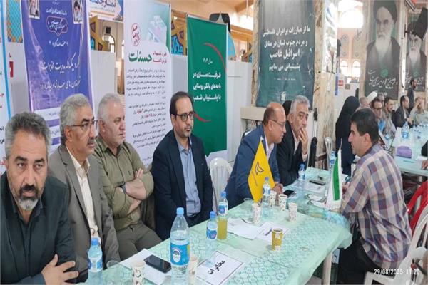 برپایی میز خدمت حوزه ارتباطات استان مازندران در مصلی مرکز استان در ساری